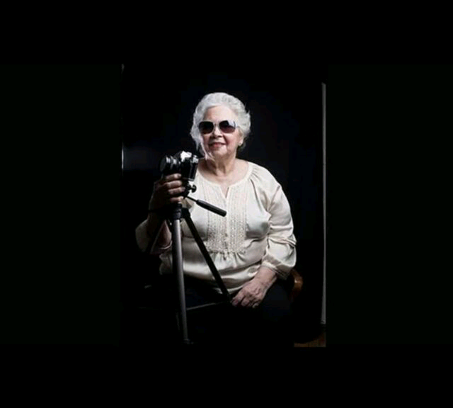 Visualectores's tweet photo. Sonia Soberats es una venezolana que tras quedar ciega encontró en la fotografía el alivio a sus infortunios. #1Abrb
https://t.co/mUUY0JK8jR https://t.co/cCDcYrD72b