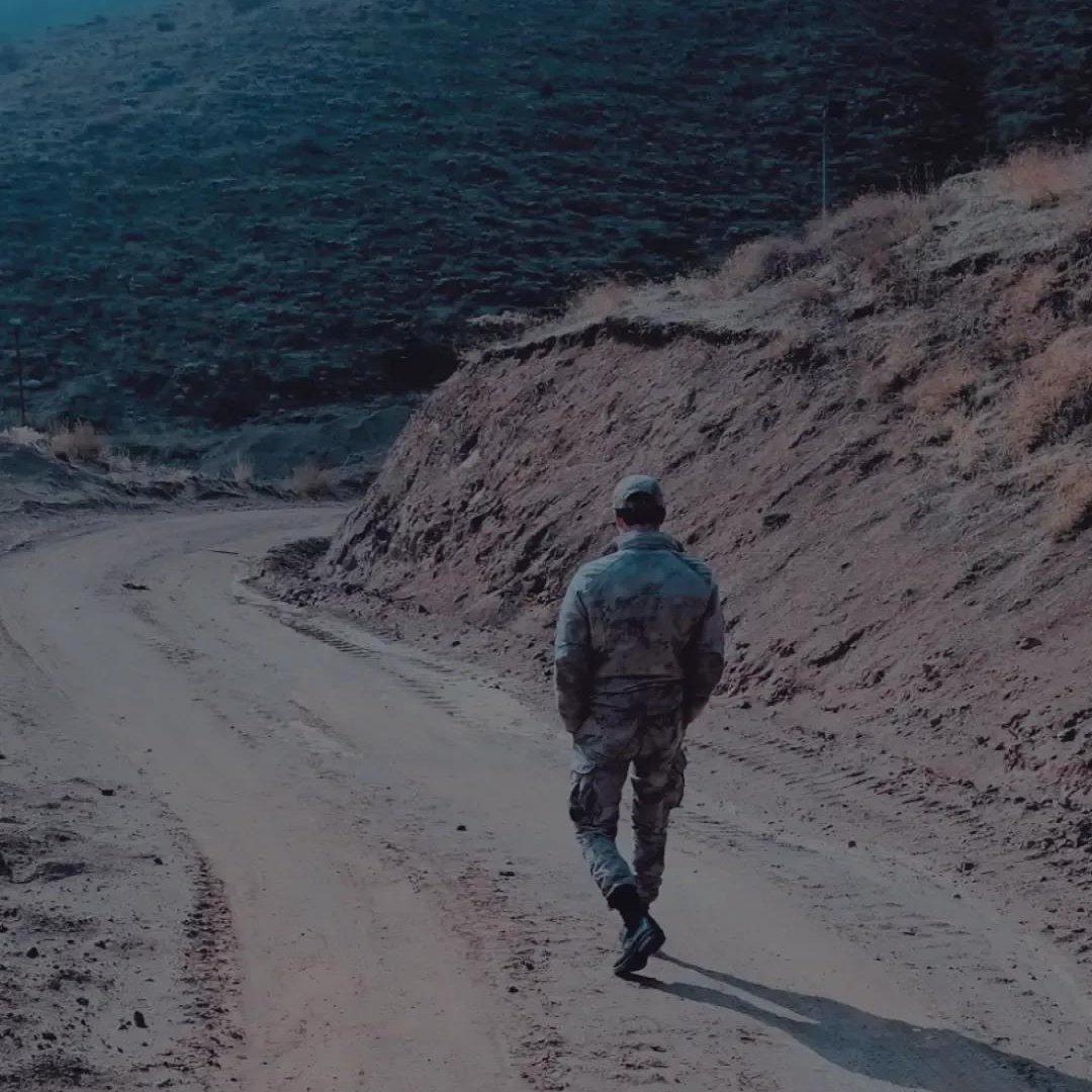 20'in ortasında yaktılar beni.