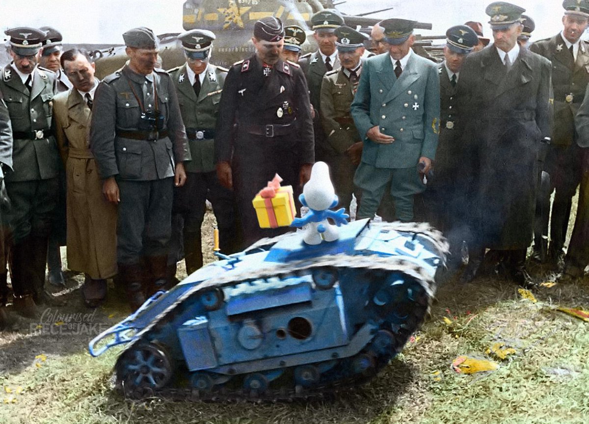 PieceJake's tweet photo. German officers attend a demonstration on '#smurfing' high #explosives into peoples faces prior to Operation #FallBlau, 1 April, 1939.

The #Germans, previously very interested in their presents, were not amused when these suddenly #exploded in their faces.

#AprilFools #WW2 https://t.co/Lov8xhUQO9