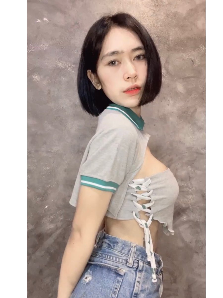 Pepperm22263260's tweet photo. จุดแข็งคือ ชอบเที่ยว                                           จุดอ่อนไม่มีเงิน🤣 https://t.co/vYHFf7dOo6