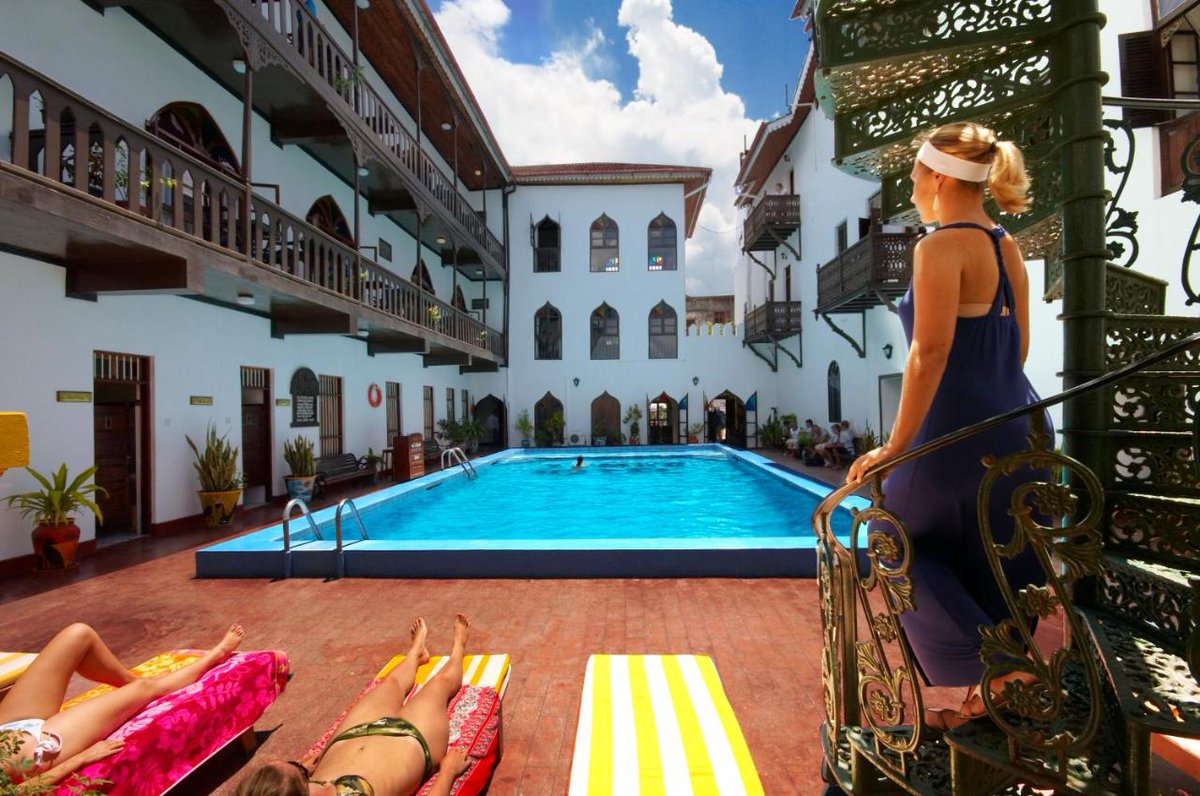 EacReservations's tweet photo. Wondering how to spend little and have a wonderful vacation? DM or visit our platform to know our special packages. You will surely spend less and enjoy more.
@tembohousehotel 
#Travel #weekendvibes #Uganda #ssot #Tanzania  #vacation #southafrica #Morocco #ethiopia #MagicalKenya https://t.co/2Y2NTUnwXk