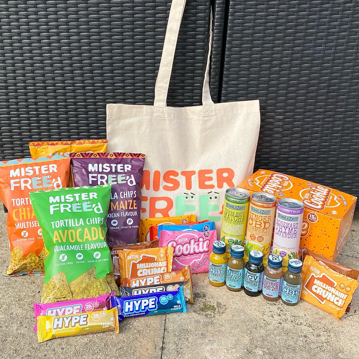 🎉GIVEAWAY TIME!🎉

For a chance to win this amazing bundle full of goodies…

Simply, LIKE, FOLLOW &amp; RETWEET!

Winner announced on our Insta • UK entries only 🇬🇧 • Closes 05/04/22.

It could be April Fools but we promise… this is no joke🤩
•
•
•
Good luck!🤞🏽🍀