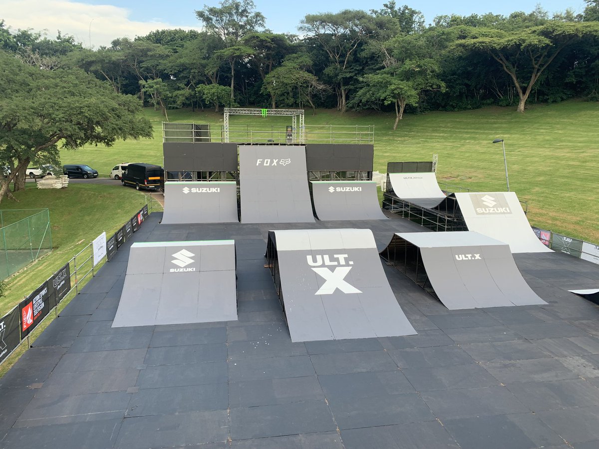 KapteinKai's tweet photo. The #ultx setup at @SunCityResortSA is massive! South African and international athletes are going to go mental this weekend. #ultimatex #bmx #skate @Ultimate_X_ @Suzuki_ZA @MonsterEnergySA https://t.co/nllHBhlEwc