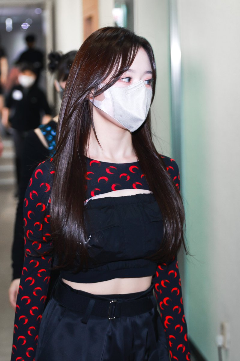 220401 🐾

#해원 #HAEWON #엔믹스 #NMIXX 
#HappyAprilFoolsDay