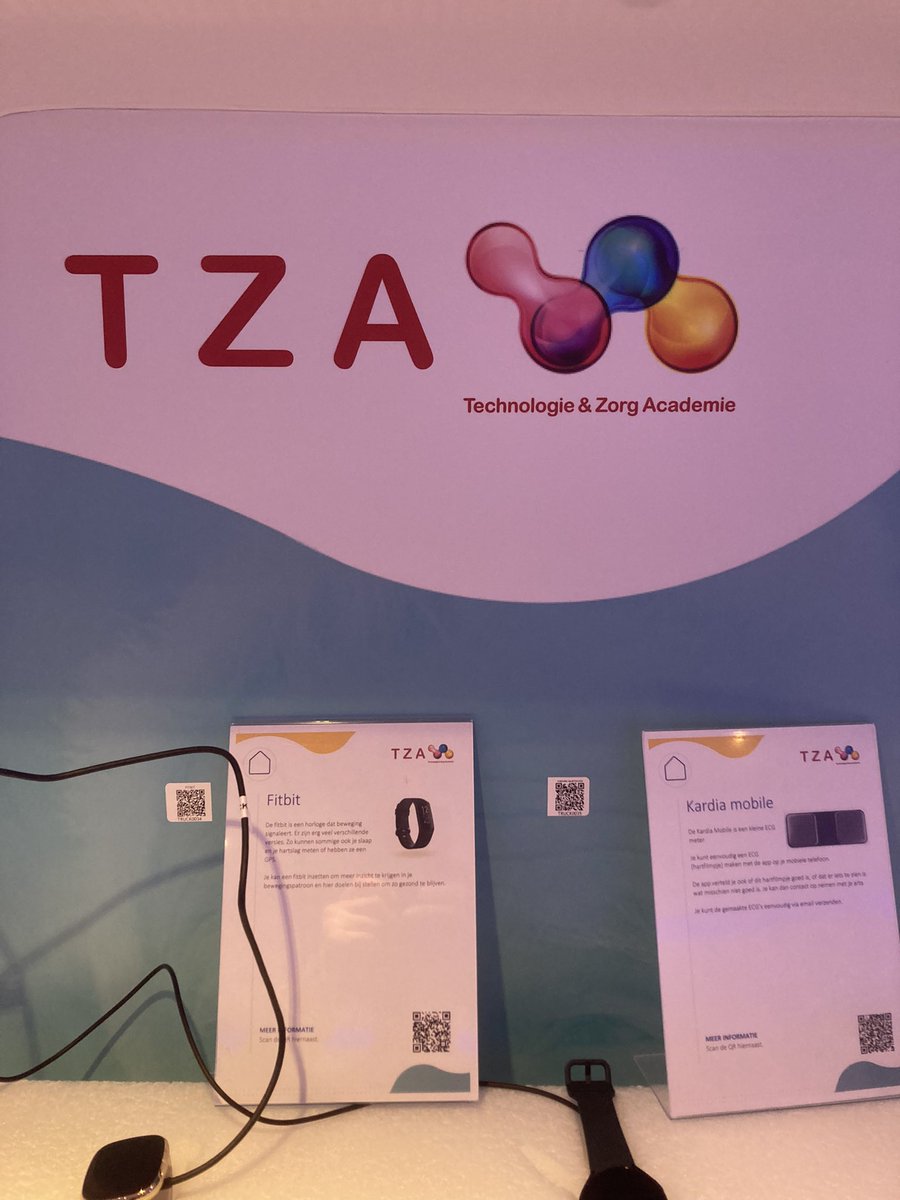 Gisteren heb ik een bezoek gebracht aan de infotruck van <a href="/TZAtweet/">Technologie & Zorg Academie (TZA)</a>. Ook vandaag en morgen (van 10.00 tot 16.00 uur) nog te bezoeken op de Ganzenmarkt in <a href="/StadOldenzaal/">Gemeente Oldenzaal</a>. #hulpmiddelen #zorg #langerthuiswonen #technologie
