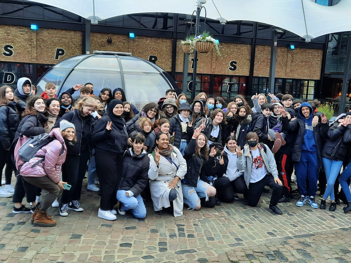 institutcanet's tweet photo. Amazing London experiencia with our 3rd ESO students. It's been an intense yet outstanding experiencia for all of us! @natxo_cat, @AMSI_school, @comellas_sole
@fsanch55 @ariadnamasip https://t.co/9lx8dwjJ64