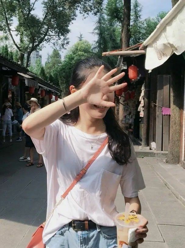 xiaoting_iu's tweet photo. https://t.co/bbfmE2AtZ0