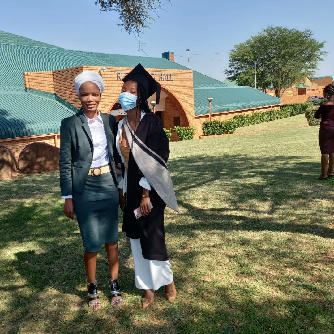 LMatshehla's tweet image. Graduation day.
