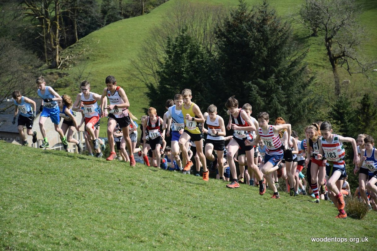 WoodentopsFR's tweet photo. Tomorrow Saturday 2nd April Pendle Fell races
U9 - 12 noon
U11 - 12.10 pm
U13 - 12.25 pm
U15 &amp; U17 1 pm
U19 &amp; Seniors - 2pm
Incorporating 2022 Lancashire Fell Championships
All entry on the day
info, maps etc https://t.co/tOhreVntrd @cvfr_feed @FellrunningUK @BBNHarriers @hhac RT https://t.co/G15tke1VBF