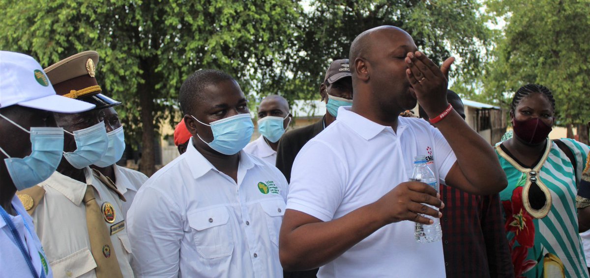 ISGLOBALorg's tweet photo. 💊The @UNITAID-funded #BOHEMIAproject launches its first round of mass drug administration (#MDA) of #ivermectin in📍the Mopeia district of #Mozambique!

💪The drug will be distributed to humans and livestock with an aim to reduce #malaria transmission.

➡https://t.co/fsJ2SIOEMo https://t.co/uHFXDgD84R