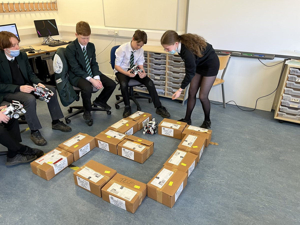 CultsAcadTech's tweet photo. S2 Computing Science pupils programming their robots to navigate the maze #programming #stem #problemsolving #activelearning #betterthanamovieonthelastdayofterm #happyeaster https://t.co/rEw4x6Yy6n