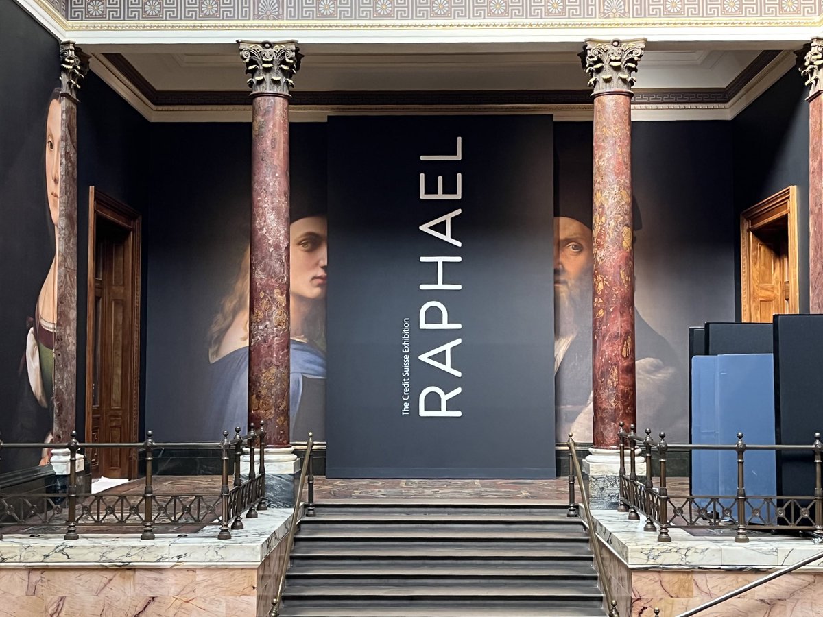 Metabunker's tweet photo. About to drop a 💎 on you here @NationalGallery #raphael https://t.co/2pry9C5AB1