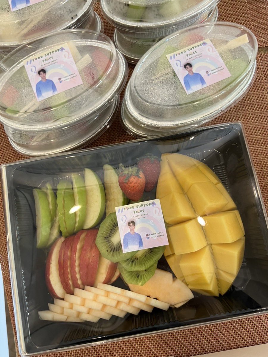 FORCE__FAMILY's tweet photo. Food support FORCE
by Force Family and Fanclub π§‘π¦
@fforcejs
#Foodsupportforce
#fforce_ https://t.co/ub8iiW0u1m
