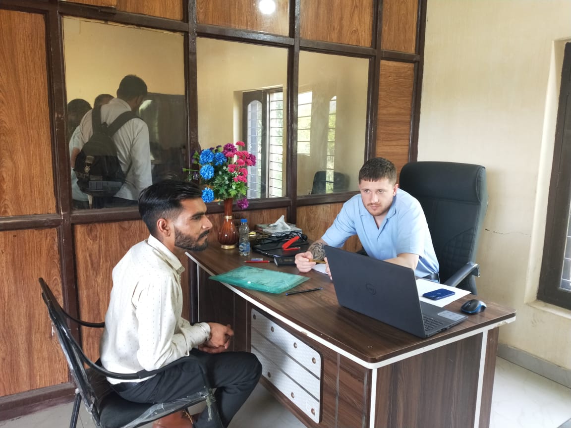 hrinewdelhi's tweet photo. Another successful interview held at Nangal, Punjab of Trailer Drivers- LITHUANIA, EUROPE. Together with the Lithuania group, HR International looks forward towards a flourishing future.
#TrailerDrivers #DriverJobs #Nangal #Punja
@hrinewdelhi
@HRInternationa6 https://t.co/tRdaa3UVoA