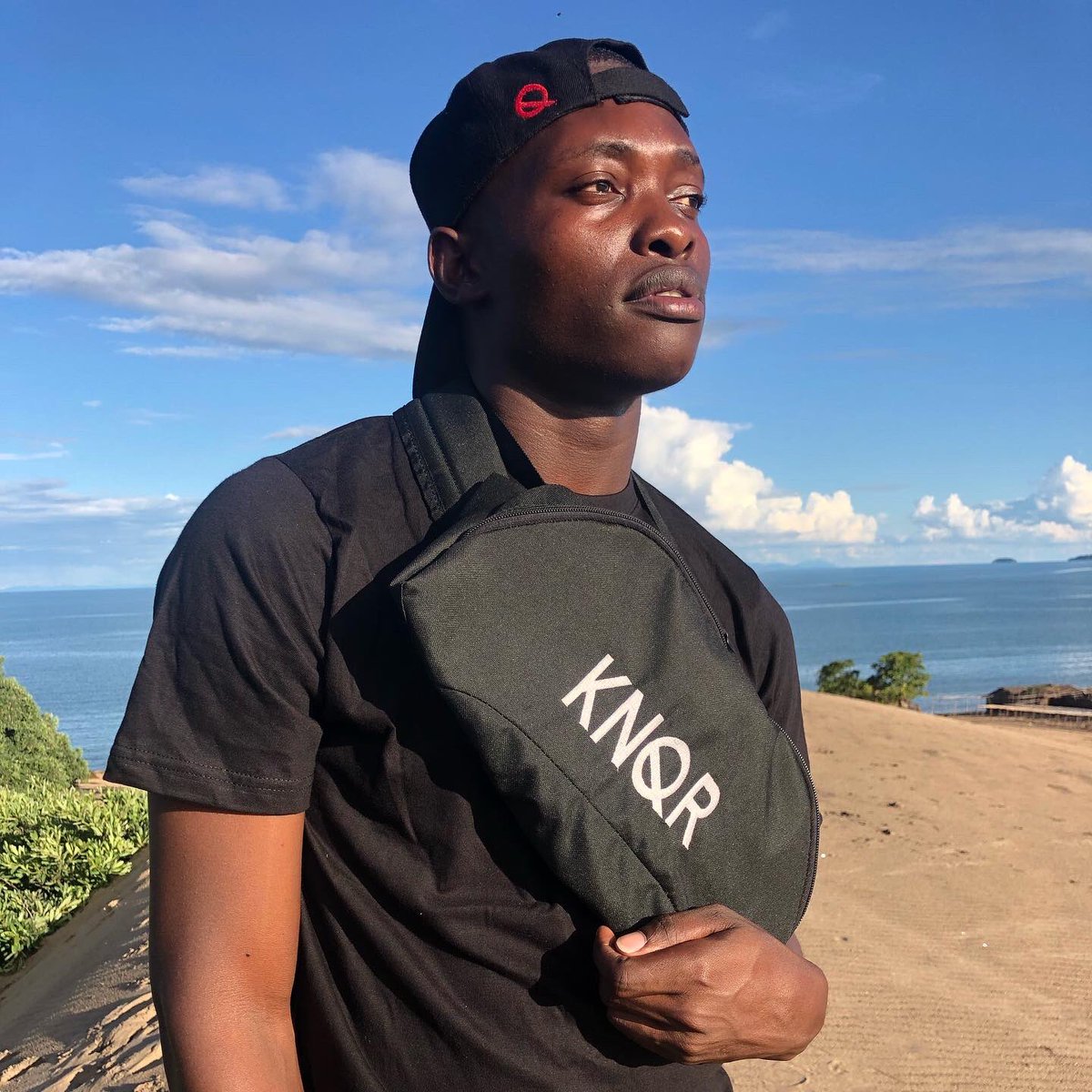 sbsjonnah___'s tweet photo. Have a Productive New Month Y’all. 🇲🇼 #TshirtMafia #MOBT’S #EST17 #KNQR #ParentalAdvisoryExplicitContent #DobaDoba #RedQ. 🚫 https://t.co/c1Z0t5FaMX