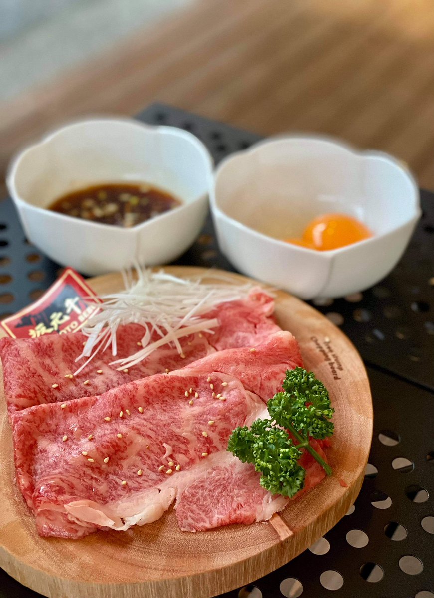 kazukisakamot10's tweet photo. BEBUYA決算キャンペーン‼︎
年間36頭出荷の幻の坂元牛が数量限定でオンラインストアで購入できます🐃
当アカウント@kazukisakamot10 をフォローの上🔄リツイートしていただいた方の中から抽選で5名様に坂元牛肩ロースしゃぶしゃぶ用(500g)をプレゼント❗️
https://t.co/nRBCK5GJuI
4月10日終了 https://t.co/32Ag7gvhh6