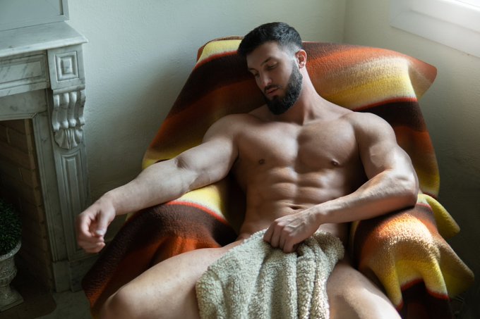 80 space for join in my vip page  for 3,5$/ months  join now 👇👇👇 https://t.co/IgZ064lca4 https://t.c