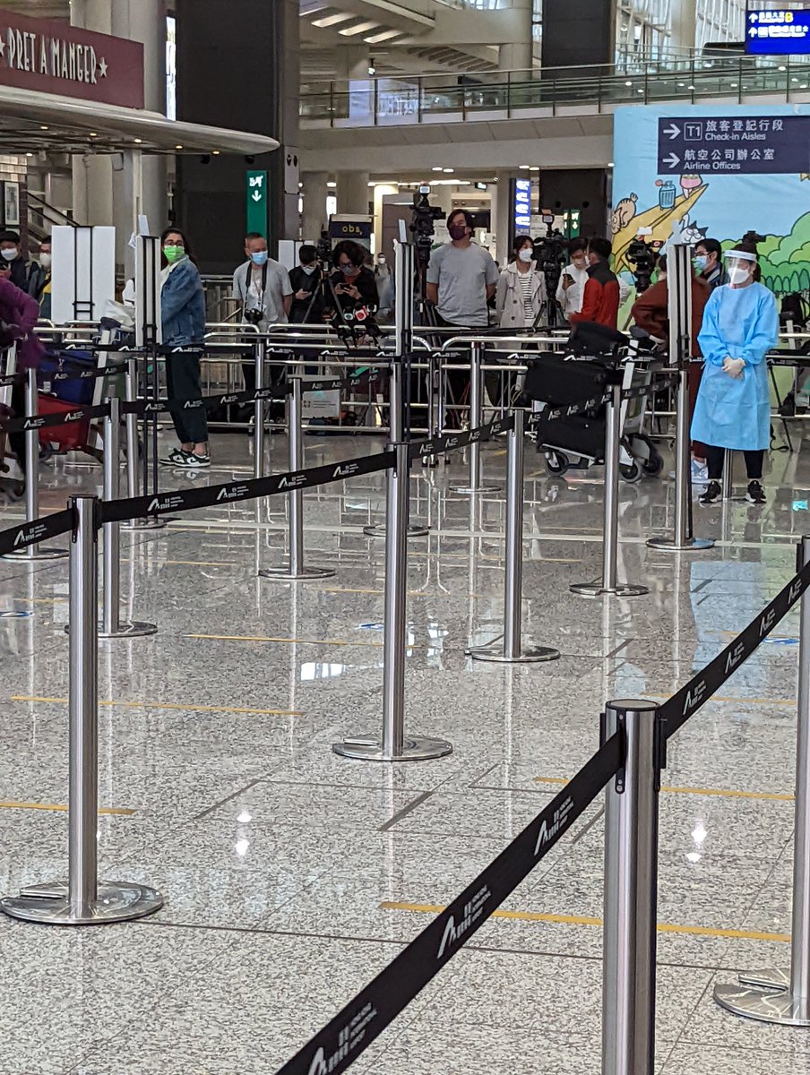 A warm welcome back to #hongkong with a strong press turn out. 📸📸📸