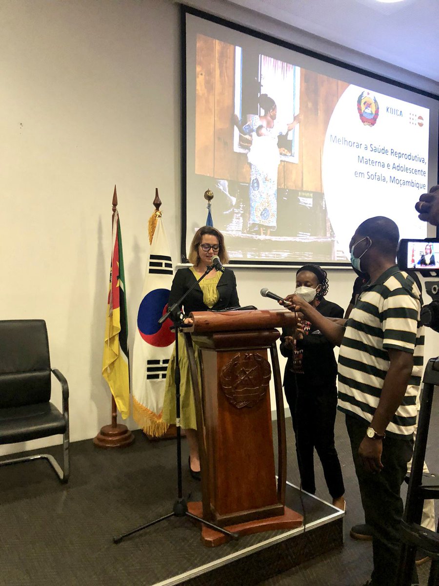 UNFPAMocambique's tweet photo. 2⃣0⃣% of married women of reproductive age in Sofala who want to avoid or delay pregnancy cannot use contraception
 
Access to #familyplanning services &amp; info is life-saving &amp; 🔑 to achieving gender equality
 
- @UNFPAMocambique Rep. @BBoell at #KOICA-funded project launch
➡️ https://t.co/0SHxvOtwME
