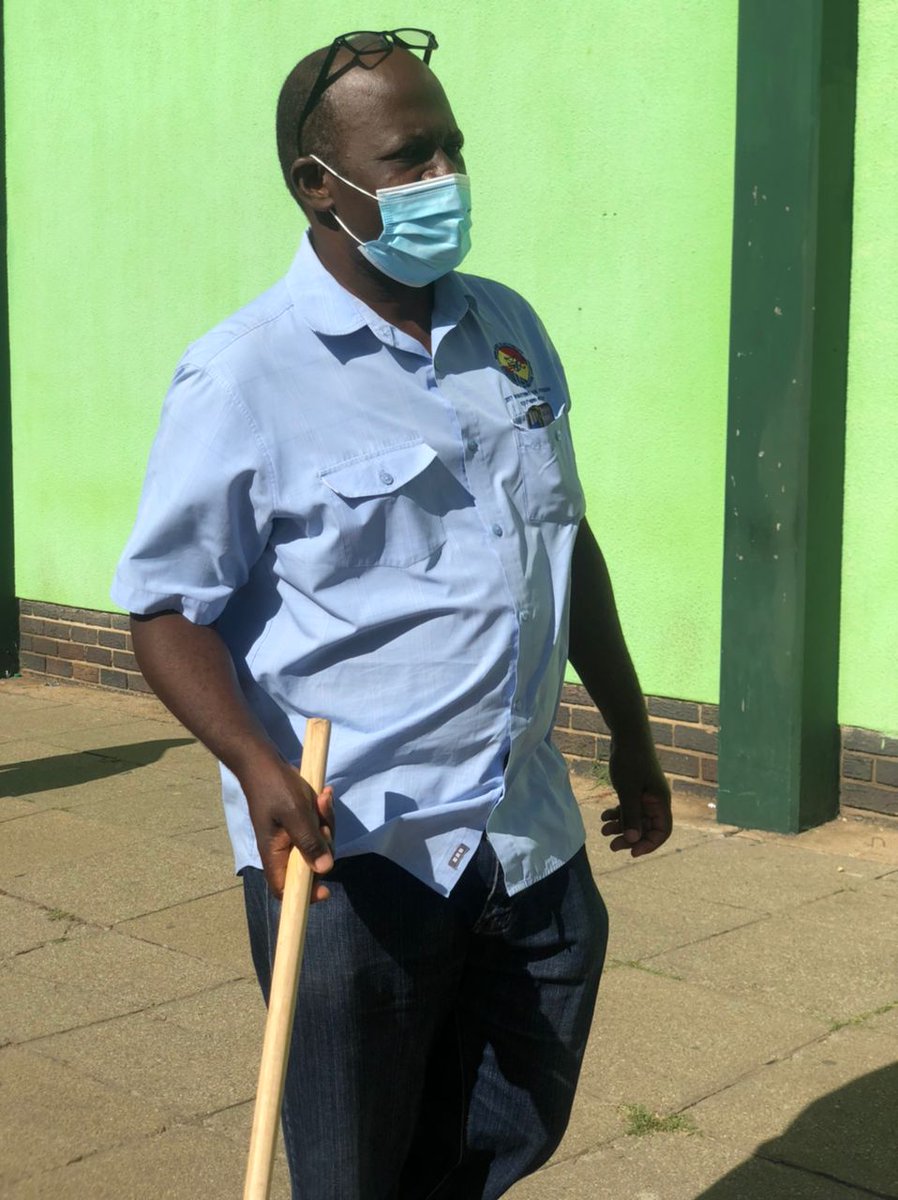 AsterXe_dex's tweet photo. #TogetherProtectingTheEnvironment. Scenes at today's National Clean-Up Campaign by the #ZESA team. @JojMan1 @official_MOEPD @InfoMinZW @edmnangagwa @OfficialZESA @officialzpc https://t.co/Czc9QnBMax