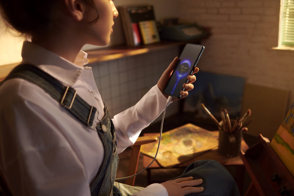 Xiaomi's tweet photo. 🔋#RedmiNoteProPlus5G's 120W HyperCharge means you no longer have to live in constant fear of your phone running out of battery, especially when_______. #RiseToTheChallenge https://t.co/aL4tQxNO32