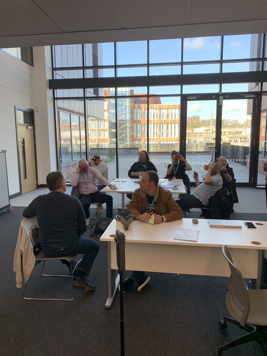 Teaching old dogs new tricks here <a href="/NottmCollege/">Nottingham College</a> #construction using digital technology VR. Thanks to <a href="/IanStuart66/">Ian Stuart</a> and his team for the #CPD sessions. #VRinedu #digitalupskill #alwayslearning