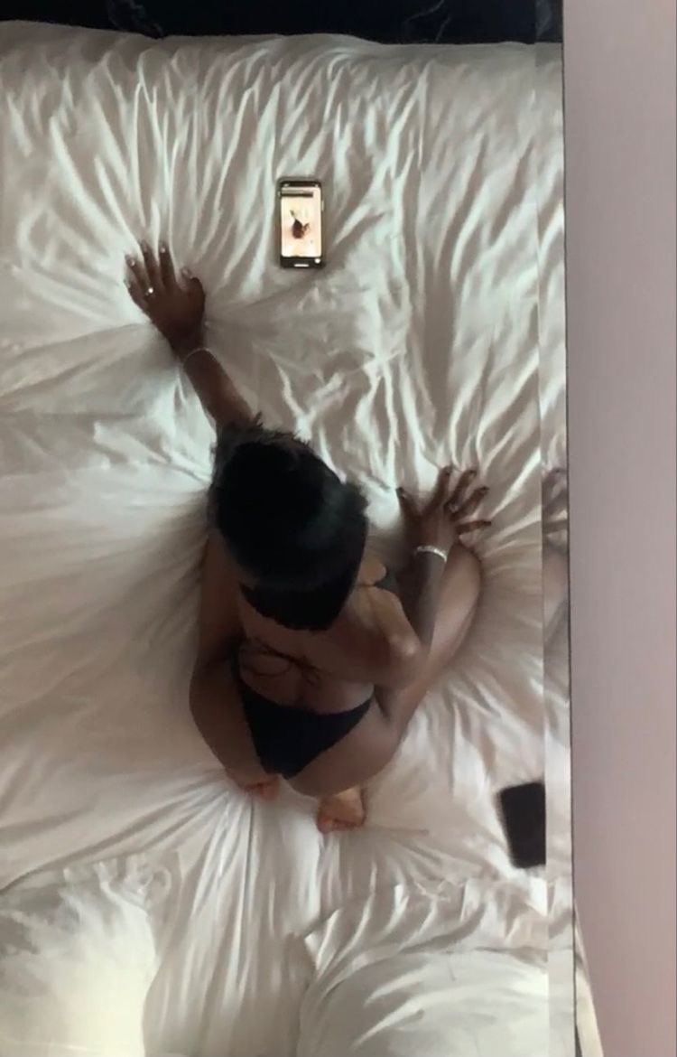 ᅠᅠ

ᅠᅠ

ᅠ

             𝖒𝖔𝖗𝖓𝖎𝖓𝖌 𝖇𝖆𝖇𝖎𝖊𝖘

ᅠ

ᅠ

ᅠ