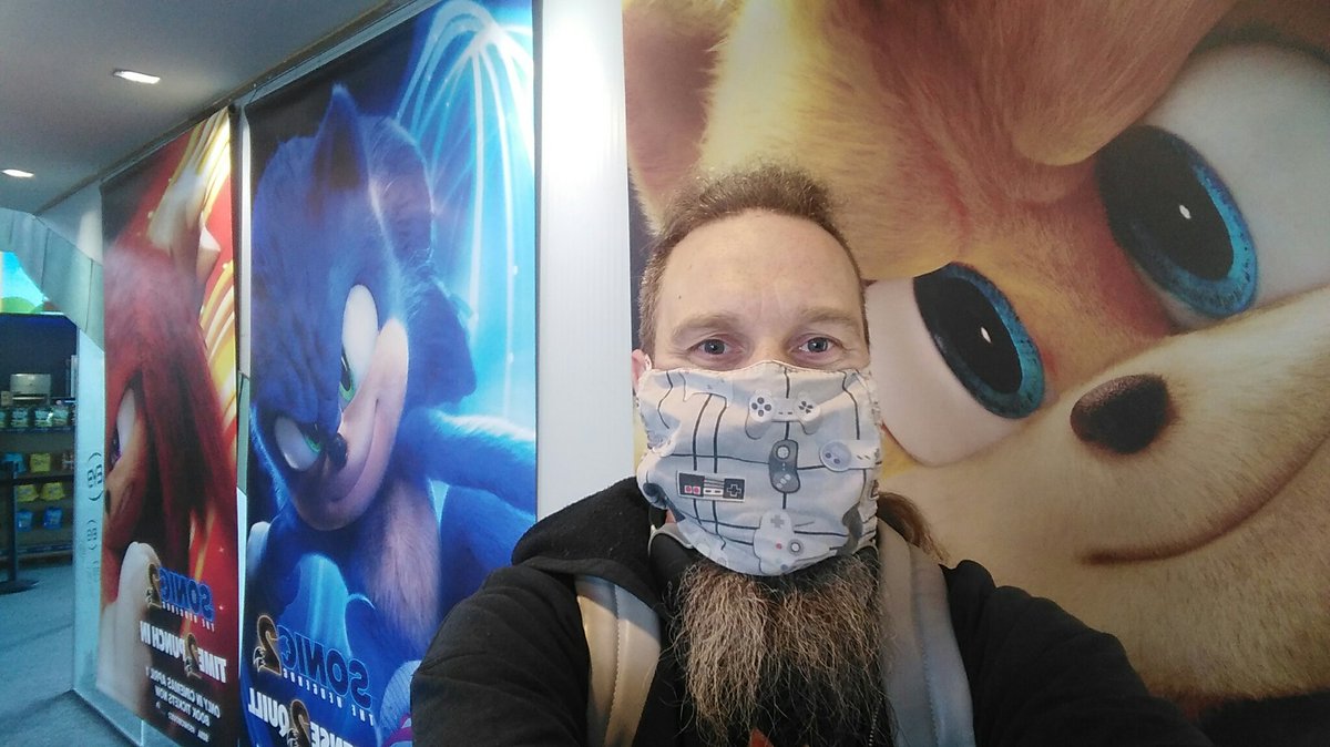 Just saw Sonic The Hedgehog 2 at @eyelovemovies. This truly is a contender for the best video game movie of the last 25 years! Pure, unadulterated fun with tons of fan service for Sonic fans of all ages. https://t.co/uumCb4cQ9K