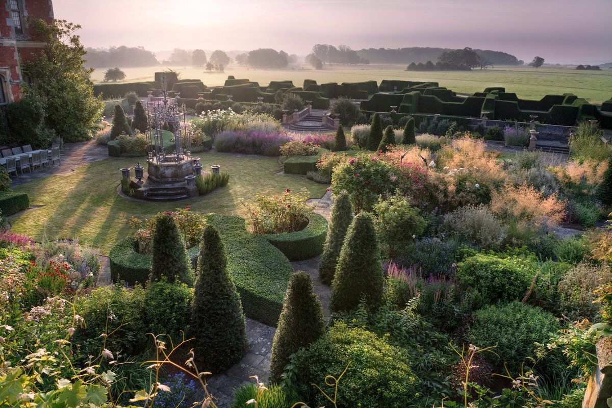 The_RHS's tweet photo. Congratulations to the winners of the 2022 #RHSPhotoComp 📷 🌿
The category winners will be available to view at the RHS Botanical Art and Photography Show 2022 at @saatchi_gallery and you can view them online at https://t.co/NIrKaYiGXs. https://t.co/JDIMLiPYyP
