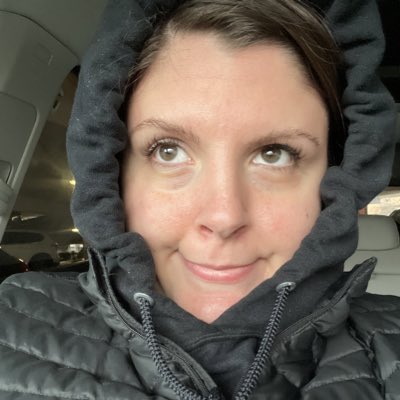 jackierevans's tweet photo. Convinced twitter is a free for all.  #NewProfilePic https://t.co/mZGv1QZghq