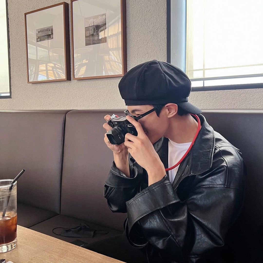 DK2l8_'s tweet photo. 열받어 진짜 갓반인 같아서 (좋단뜻) https://t.co/f1bA4WrwCp