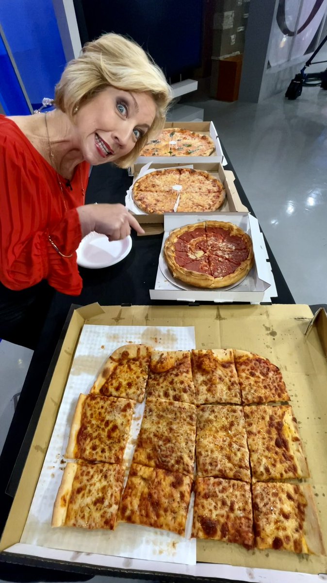 JLangelerNews's tweet photo. All the ๐!!! Donโt forget our @8NewsNow #PizzaBracket challenge!
#GoodDayLV @NewsieHeather @sherryswensk @ntannenbaum
https://t.co/3B9EXIJAdf https://t.co/td4E4Sf17p