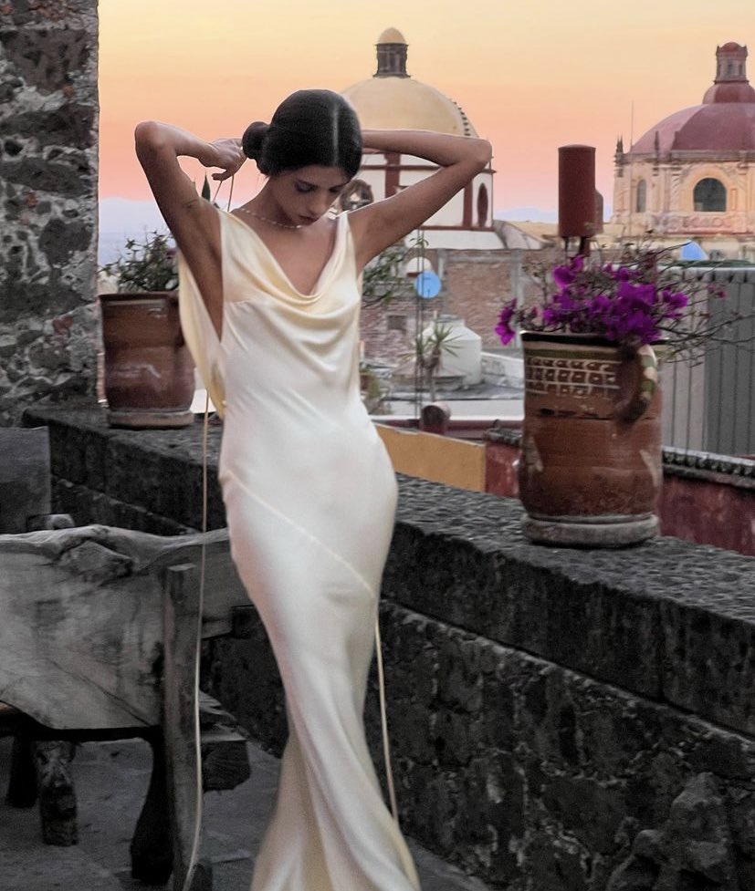 backless silk dress