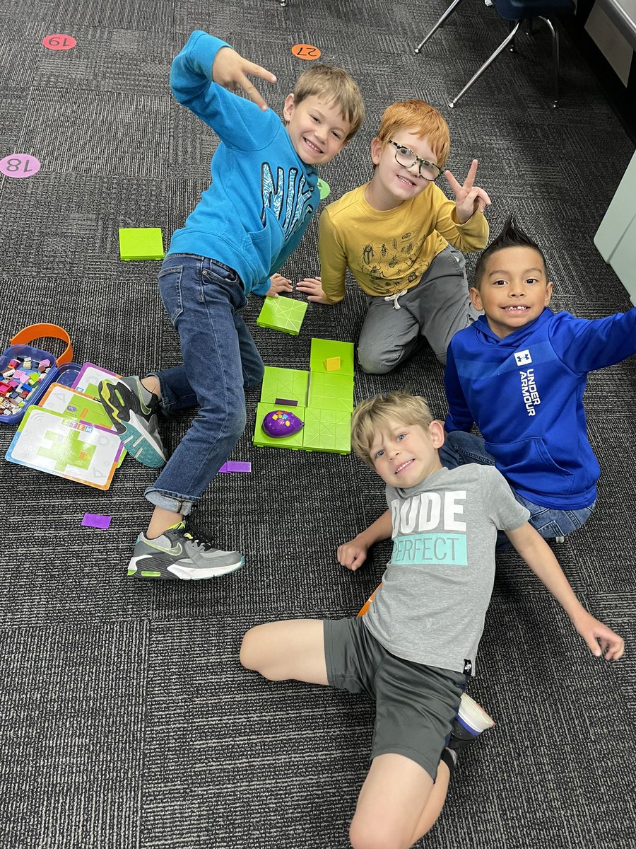 STEM_MVES's tweet photo. We had a blast creating mazes for Colby Mouse robots and hexbugs in STEM this week in kindergarten! We love coding! @MVESGainesville https://t.co/hE9EunGmQ6