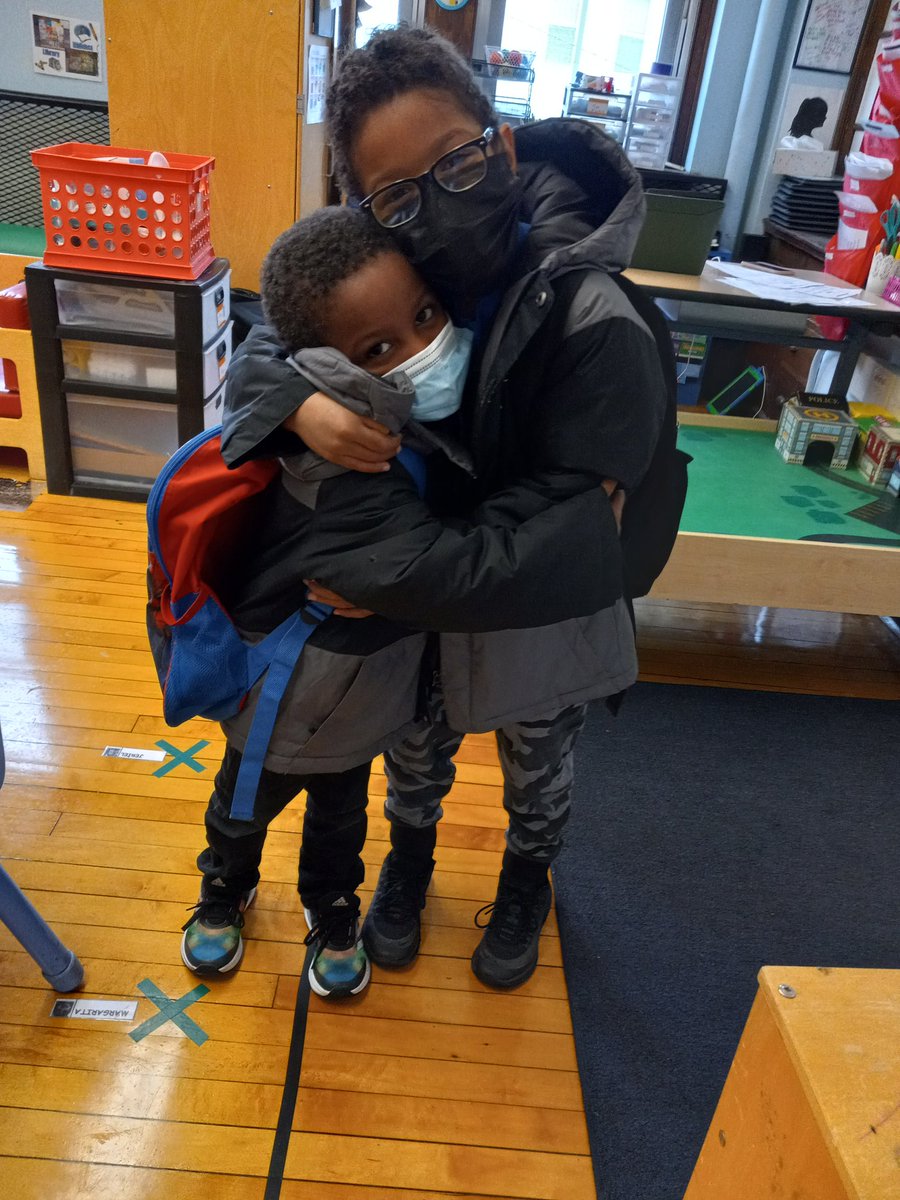 Grace Wai (@drgracewai) on Twitter photo Older brother dropping off younger brother <a href="/LeeAcademyPilot/">Lee Academy</a> - a scene that repeats itself every day! <a href="/BostonSchools/">BostonPublicSchools</a> @BCassellius #Love Older brother dropping off younger brother <a href="/LeeAcademyPilot/">Lee Academy</a> - a scene that repeats itself every day! <a href="/BostonSchools/">BostonPublicSchools</a> @BCassellius #Love