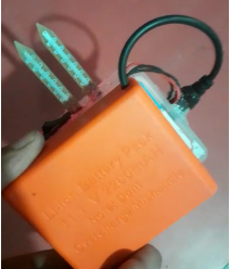 #Stunning....
Convert your #pot into a #talking e-pot which will #inform you when it #needs the #water.

With this smart #e-Pot #device designed by #AtalTinkeringLab 9th class Tech Agriculture team.

Students are in the process to check the #market #feasibility for this #product.