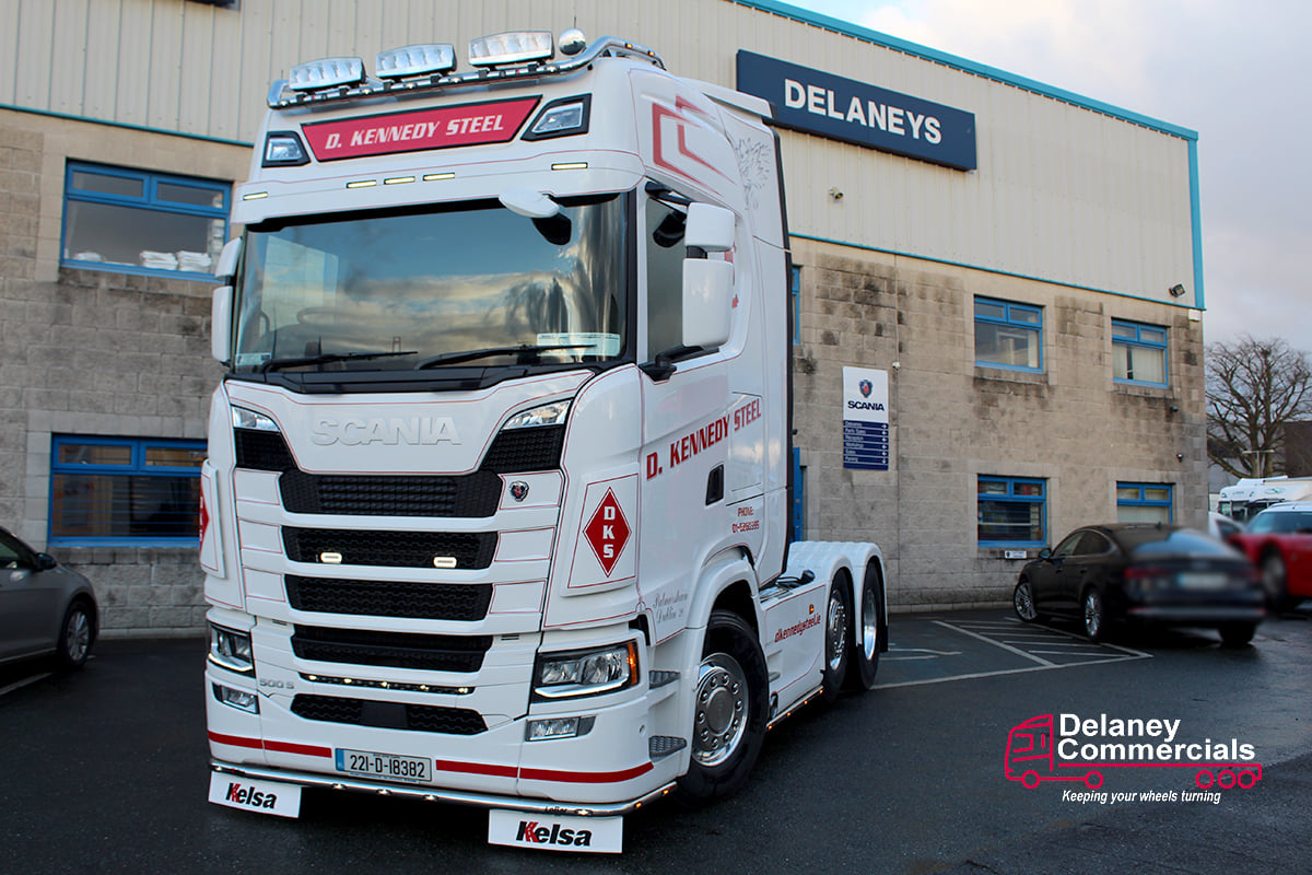 Boremanltd1's tweet photo. A great example of how amazing our NEW HYBRID 6200 Lamp looks!! Best of luck to D Kennedy Steel Supplies Ltd. Thank you to Delaney Commercials, Kildare Auto Electrical &amp; SignFx Ltd. Visit our website ➡️ https://t.co/eJ7buhOFG2 ⬅️ #boreman #truck #truckaccessories #FridayFeeling https://t.co/NXPGsEAOvs