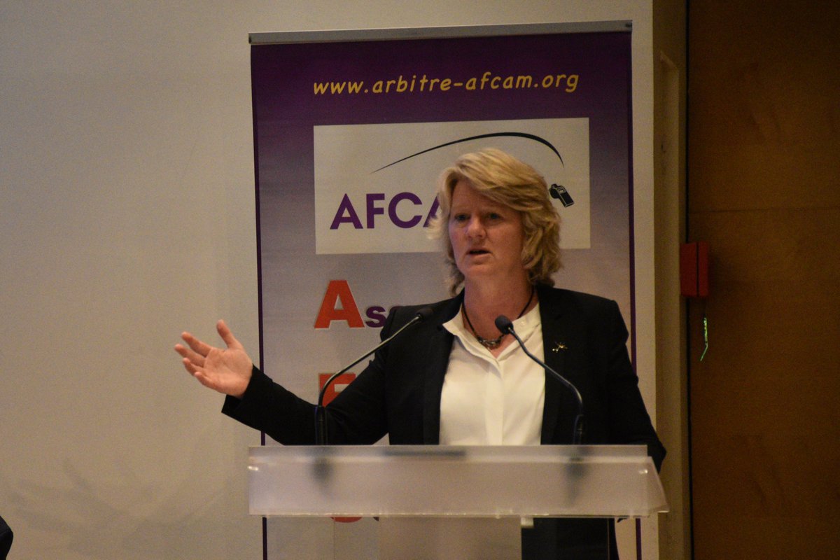 FranceOlympique's tweet photo. 🎙️ AG #AFCAM par @BrigitHenriques: "La loi visant à démocratiser le sport en 🇫🇷 a renforcé la place des #arbitres au sein des fédérat° et le statut des arbitres de haut niveau. Son examen au #Sénat a permis au mouvement sportif d’être force de proposit° et de parler à l'unisson." https://t.co/438g0mxlKA