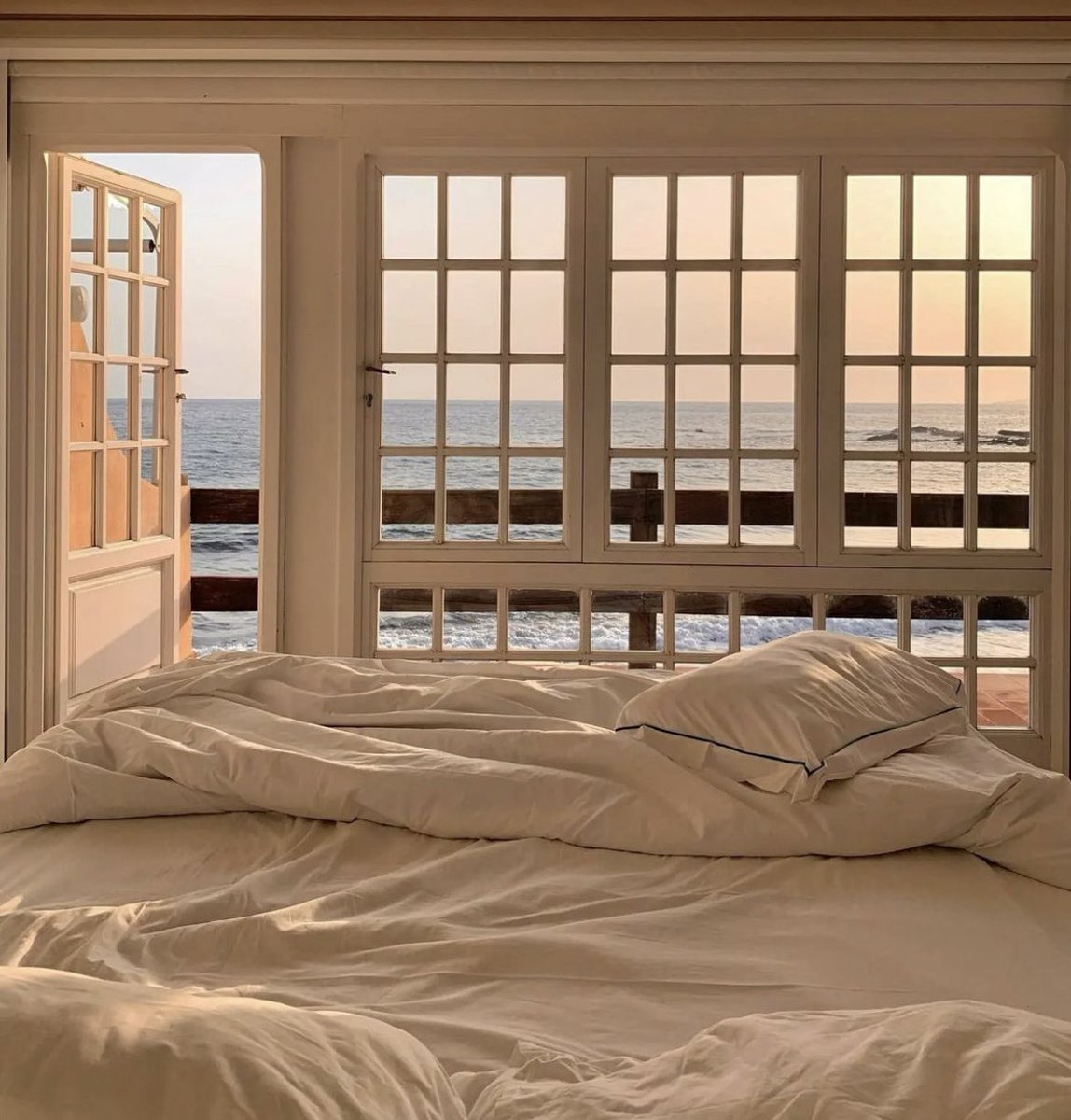tmbIrpics's tweet photo. Imagine waking up here https://t.co/HmsaniT1db