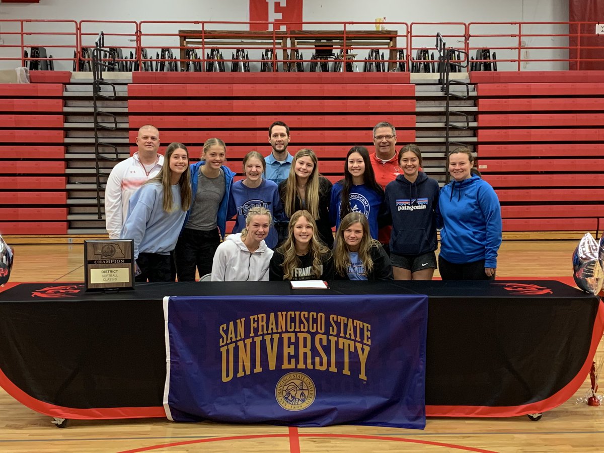 EHS_Activity's tweet photo. 🚨Signing Day for Cam Cramer 🚨 

🎈Congratulations from Elkhorn High School Staff, Coaches, &amp; Students!! 

📌 Letter of Intent ✍️to attend San Fransisco State University 🥎

🏫 Majoring in Business Administration, emphasis in Marketing https://t.co/OA1PNyBKCE