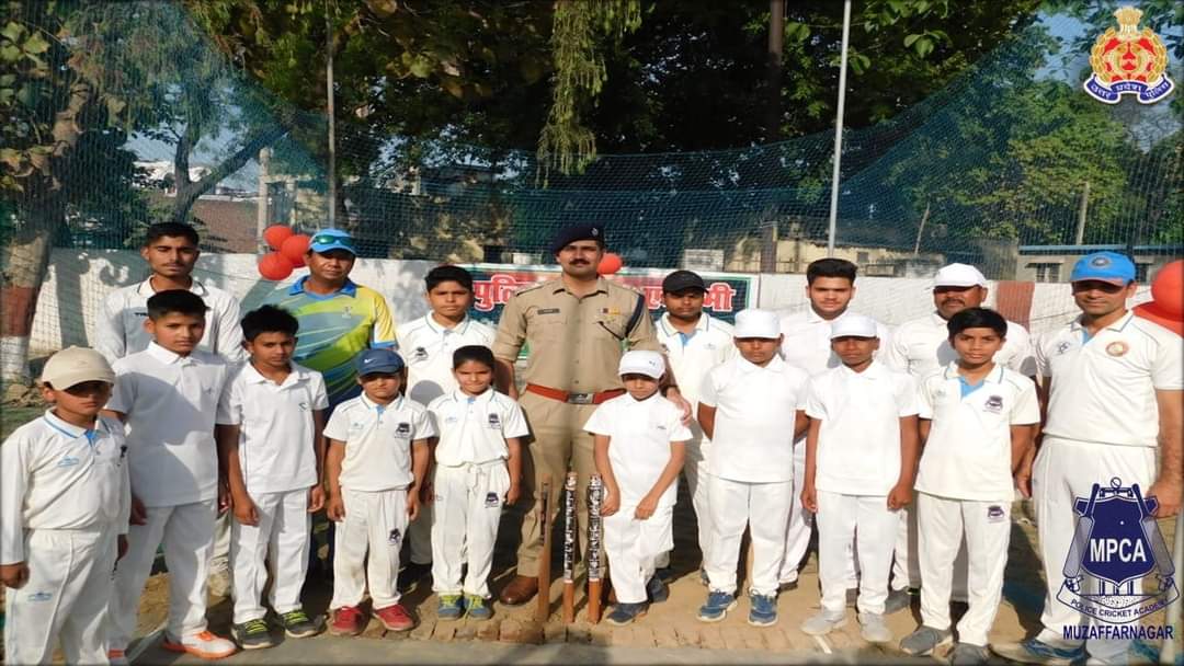 श्री मान <a href="/AbhishekYadIPS/">Abhishek Yadav</a>  महोदय के द्वारा एक और सराहनीय कार्य पुलिस परिवार की तरफ से बहुत बहुत धन्यवाद एसएसपी मुज़फ्फरनगर महोदय 🙏🙏