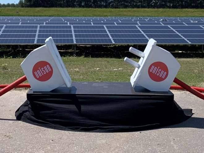 BluOrange_'s tweet image. #CREC #UNISUN #DistributedPV #decarbonization #ZeroCarbonCityInitiative #renewables #ENGIEChina #PV

bluorange.productions/project/unisun/