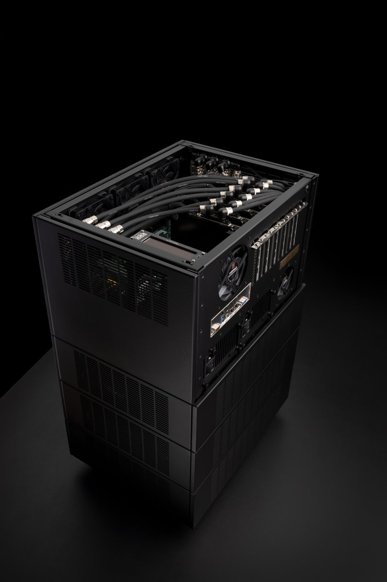 htnftgallery's tweet photo. 🚨 The #HTNFT gallery has now partnered up with Sebastian Michalski, the owner of WS_Computers 🚨
We will be working closely with him as our Technology and Development partner, breaking through the frontiers of the #Web3 Space unimaginable before 🚀 https://t.co/q2VCHmu8yo