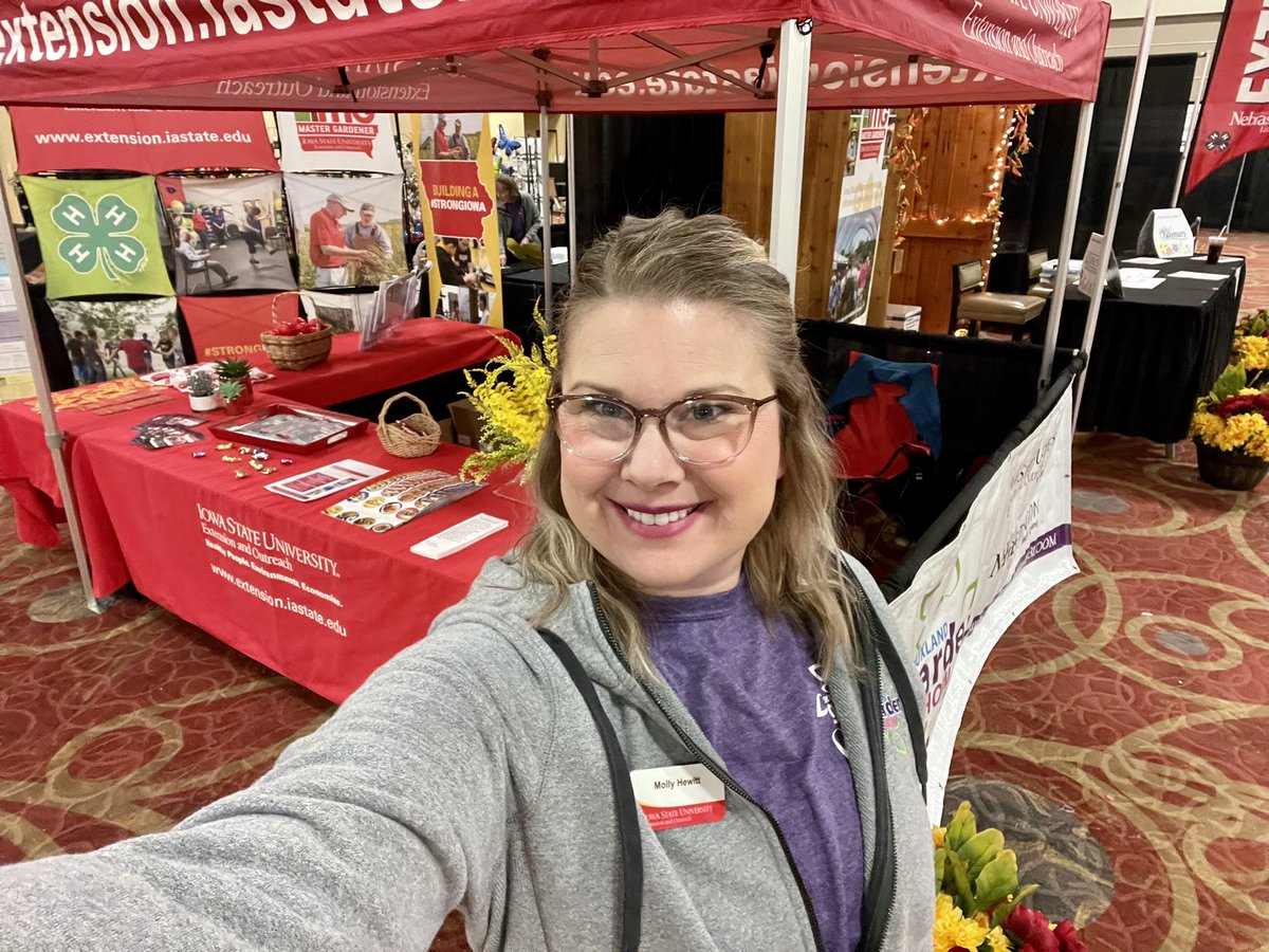 missmollyhewitt's tweet photo. It’s time! Hope to see you this weekend! @SiouxlandGarden @ISUExtension @ISUExtWoodbury @mgardener_ia #backinbloom https://t.co/bfRSOB4Stg