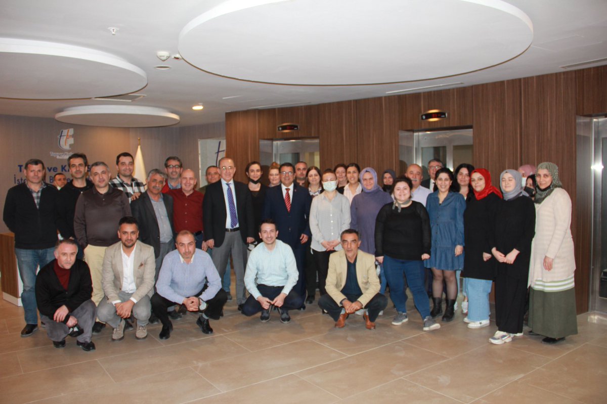 BÖLGE MÜDÜRÜ İBRAHİM ERSOY'A YENİ GÖREV YERİNDE BAŞARILAR DİLERİZ.
Haber Linki : tkgm.gov.tr/istanbul-bm/bo…