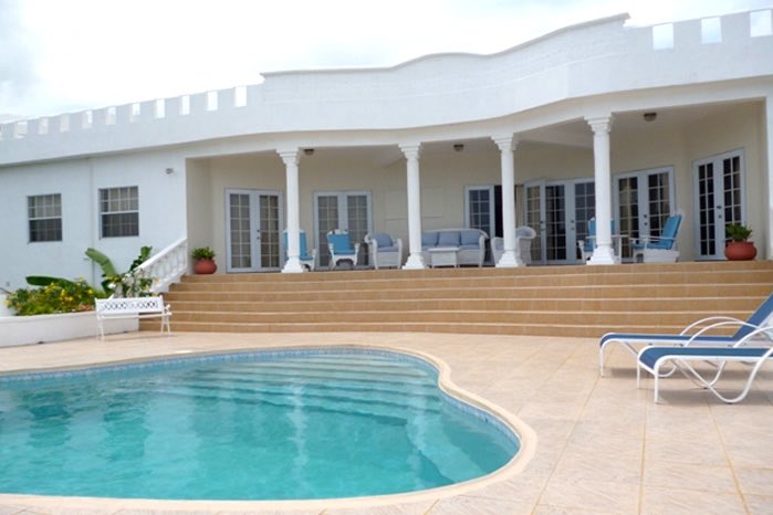 The ideal villa for hosting family and friends… Surrounded by inspiring landscapes ☀️☀️☀️                          #SaintLucia