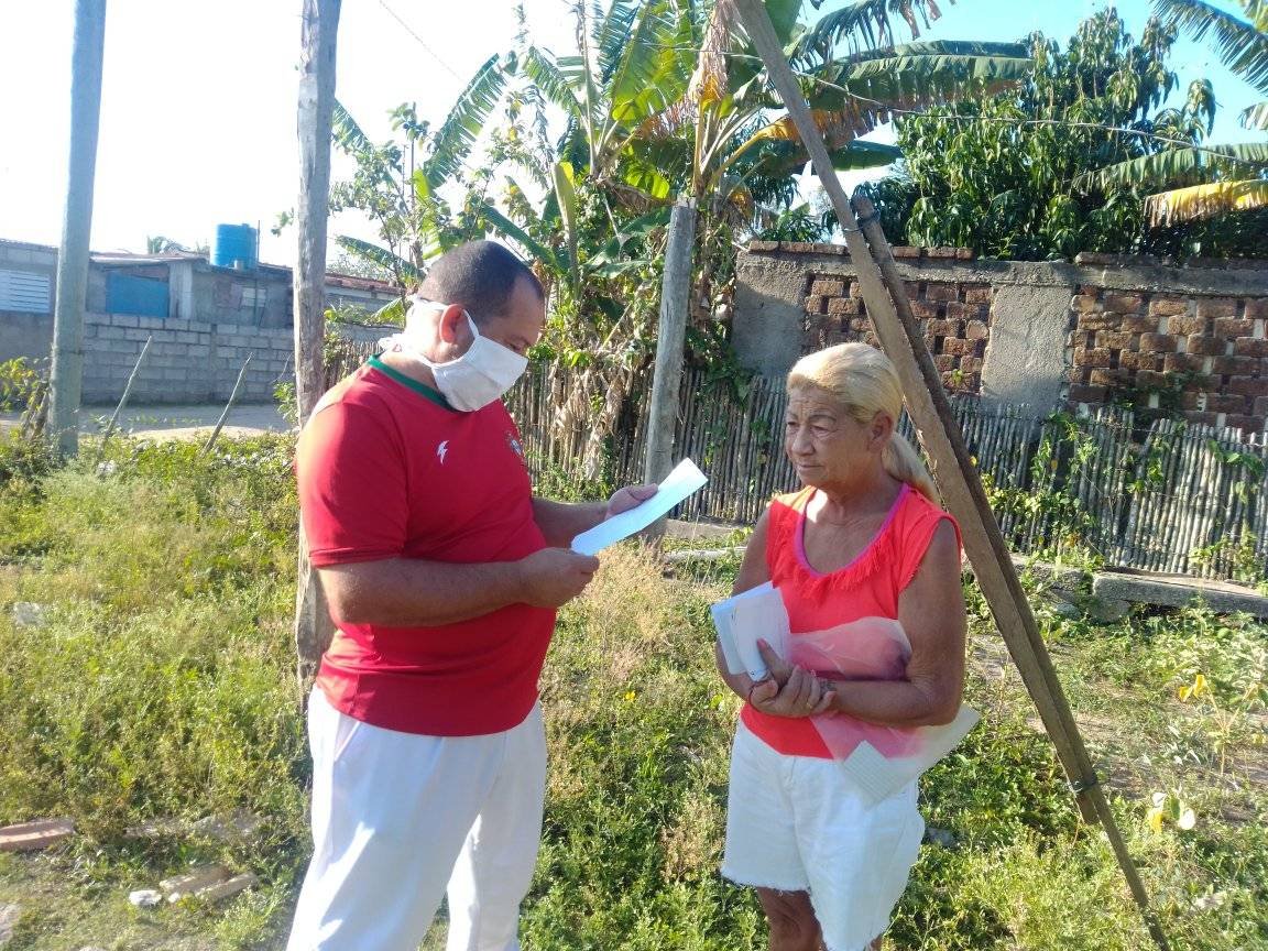 amppguaimaro1's tweet photo. Fiscalizar y evaluar el funcionamiento de las entidades administrativas e intercambio con la población es el principal objetivo del #ControlIntegral que se desarrolla en el Consejo Popular #GuáimaroSur este viernes. #VamosConTodo @GobCamaguey @IsisNaranjo961 https://t.co/gyKLRasG2M