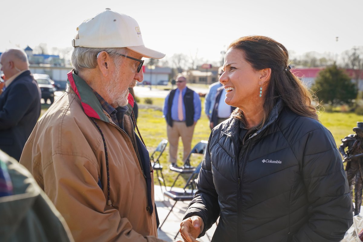 GovBillLee's tweet photo. As we continue to commemorate @tennessee225 &amp; the people &amp; places that have shaped our state, @MariaLeeTN &amp; I were honored to visit Camp Blount in Fayetteville. This historic site helped TN earn our reputation as "The Volunteer State”. https://t.co/YzH67hgKCo