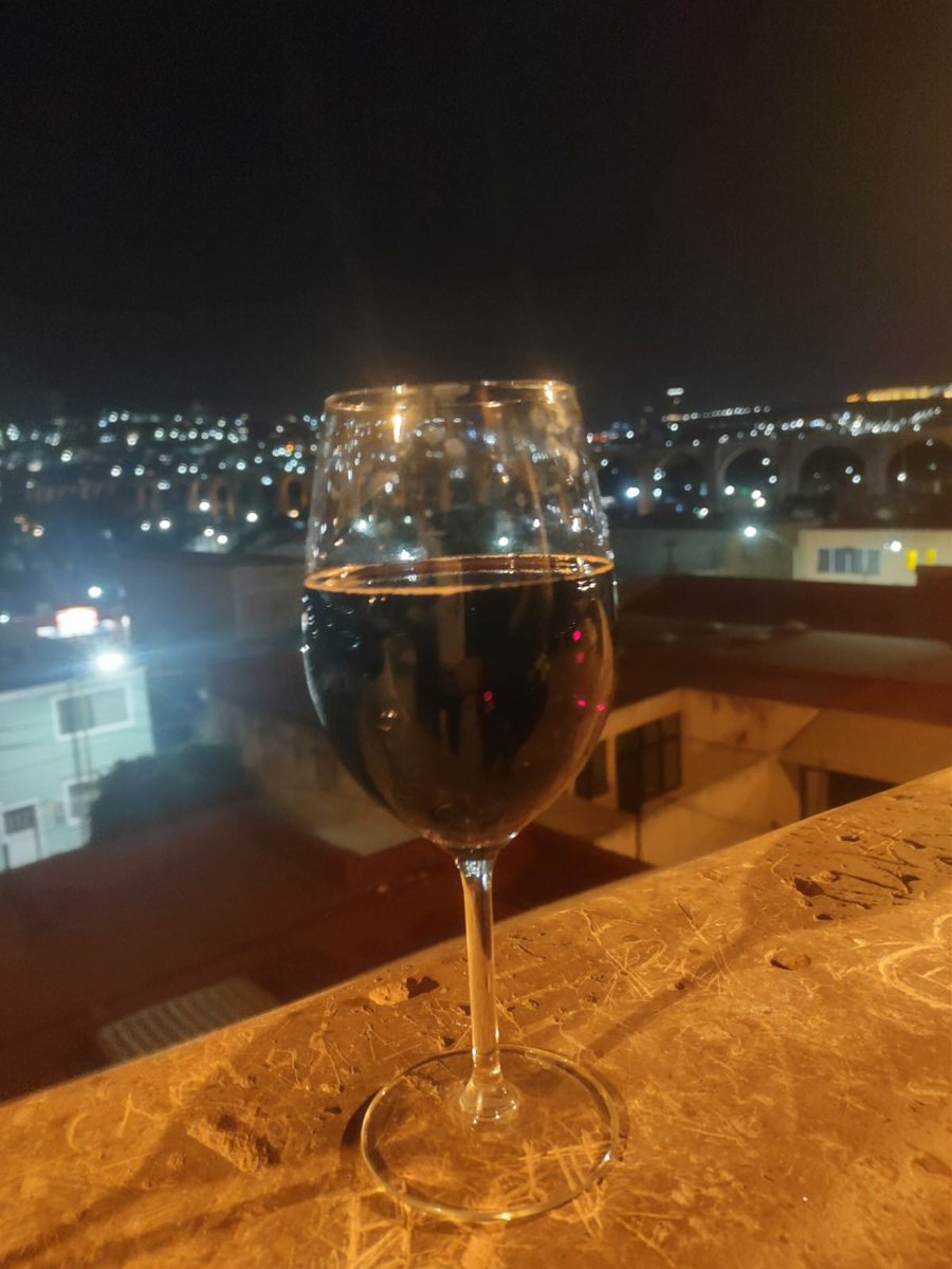 JCRocher4's tweet photo. Tierna la noche... 💜
#mexico #usa #libertasanimae #rome #spain #italy #canada #france #monterrey #russia #japan #brasil #borderboy #maleballetdancer #gayboy #ladolcevita #iamnotanangel #london #Querétaro https://t.co/J6SWaPSdG8