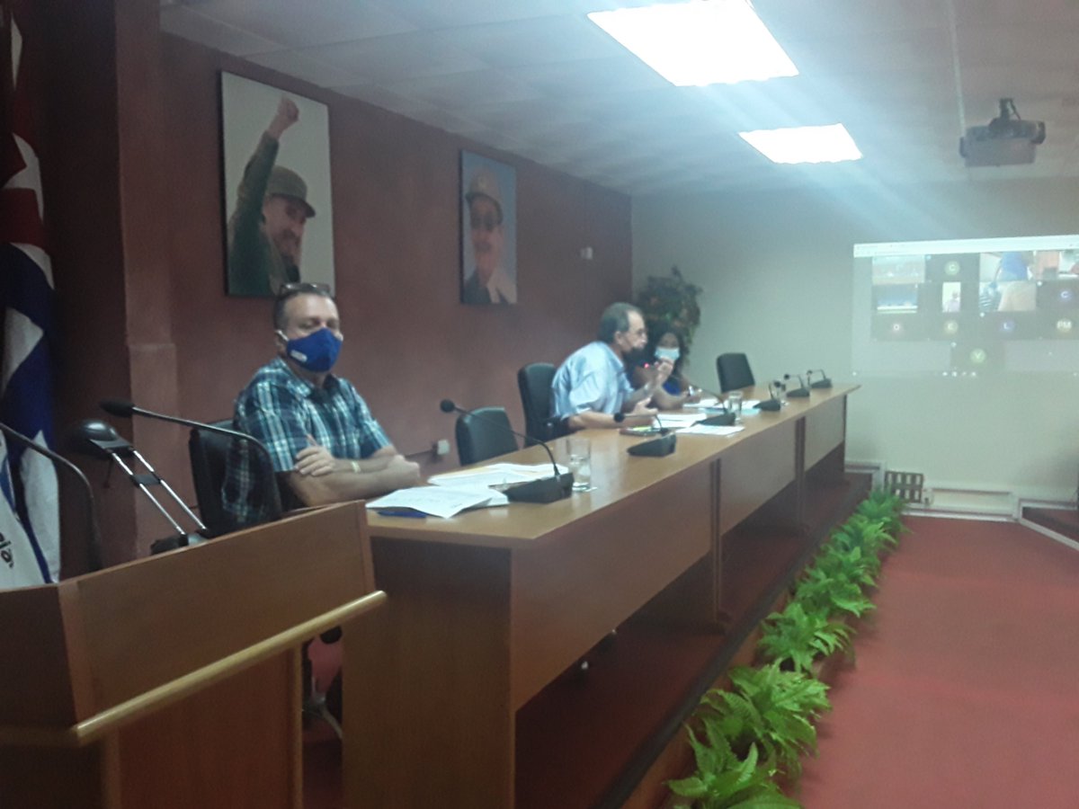 UGesime's tweet photo. Participando en la preparación metodológica de los especialistas de cuadros #Gesime https://t.co/7FBuRCtNt3